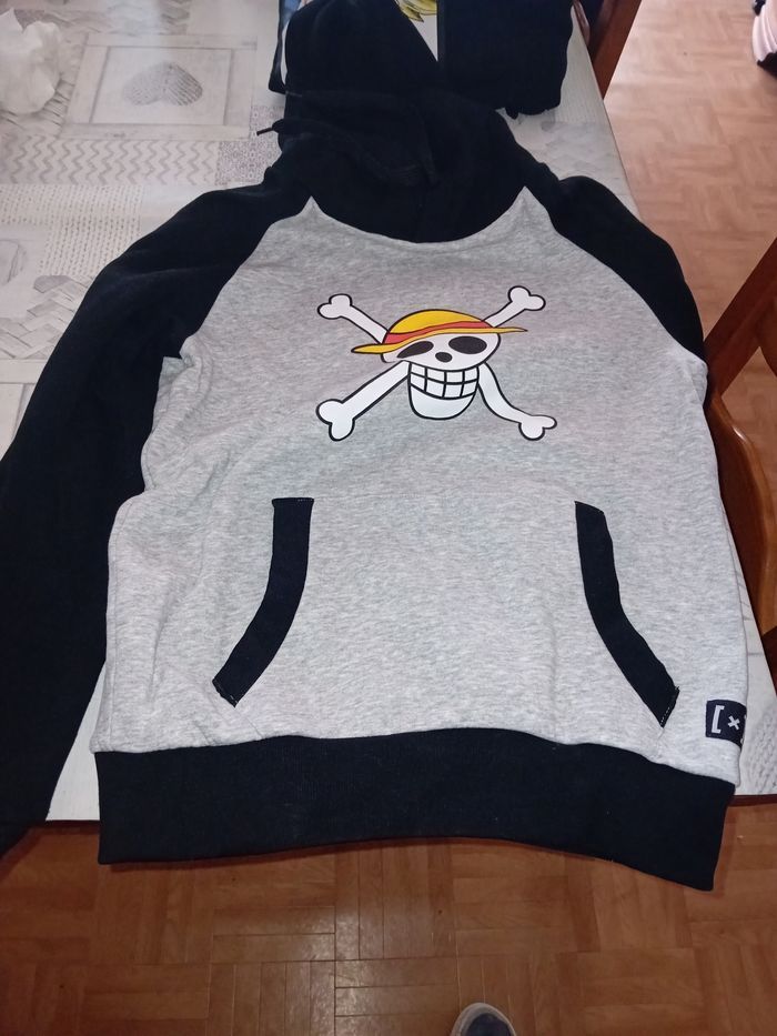 Pull à capuche - photo numéro 2