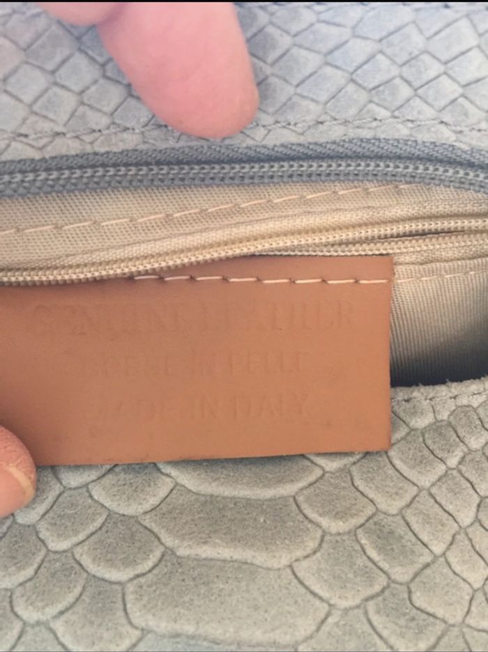 Sac cuir gris et chaines - photo numéro 7
