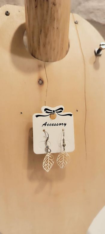 boucles d'oreilles fantaisie n19 feuilles