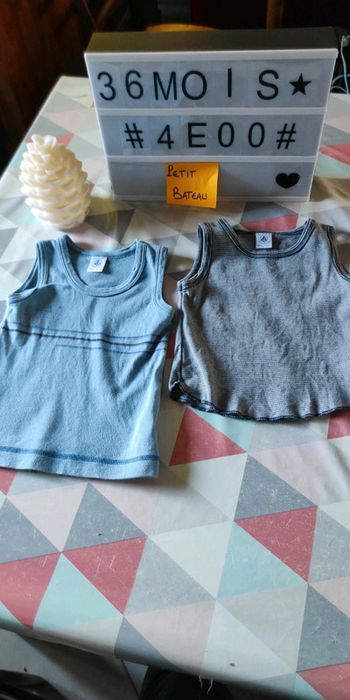 Débardeur t-shirt sans manche 36 mois