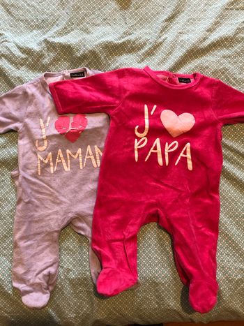 Lot 2 pijamas fille