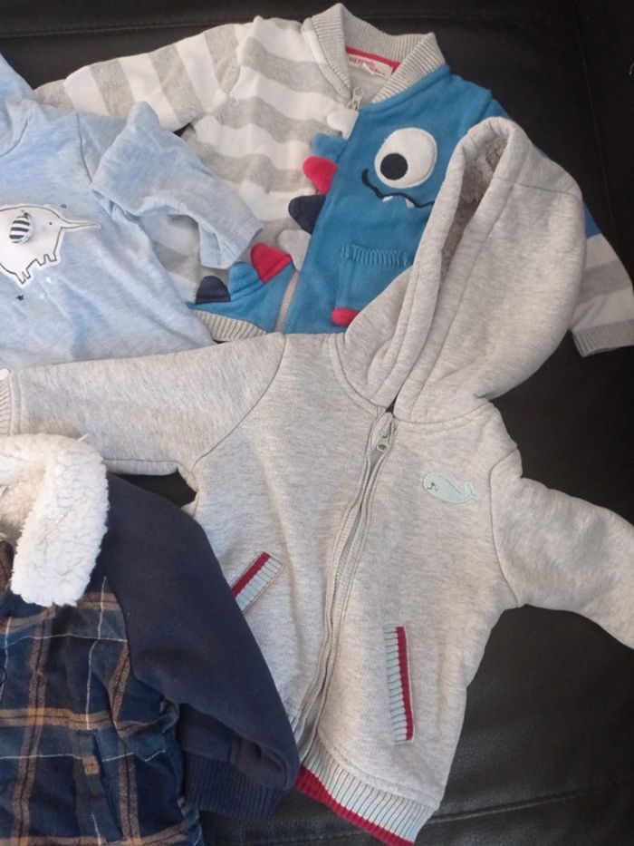 Lot veste gilet - photo numéro 3