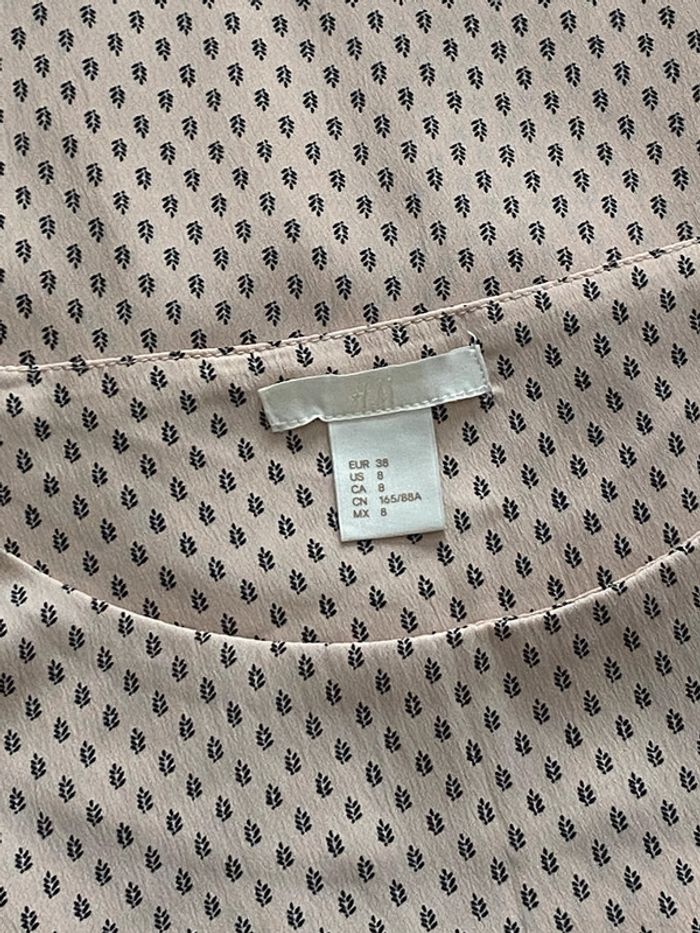 T-shirt beige imprimé noir H&M - photo numéro 4