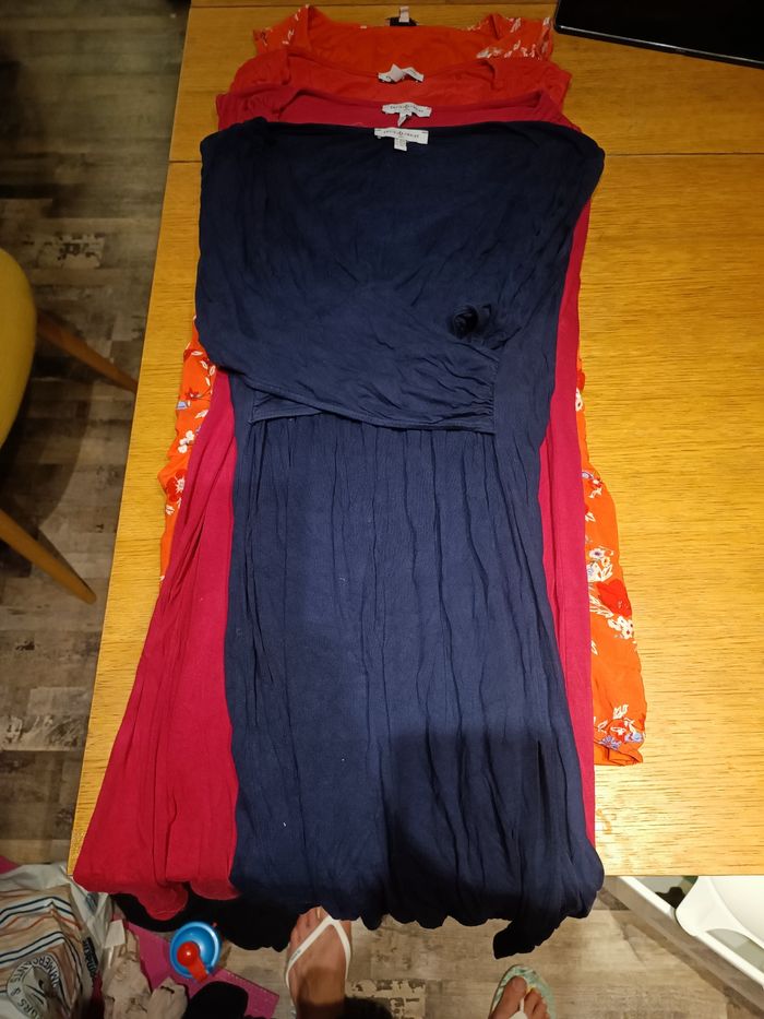 Lot de 4 robes grossesse allaitement