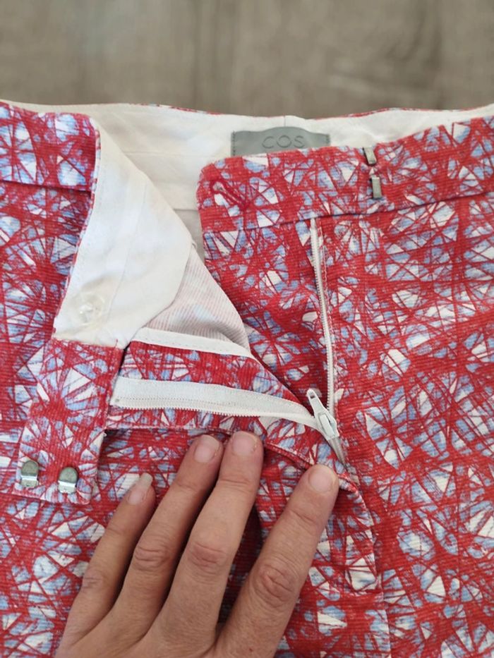Joli short homme T44 COS - photo numéro 7