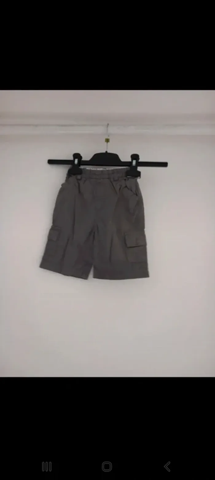 Lot vêtements bebe taille 9mois - photo numéro 3