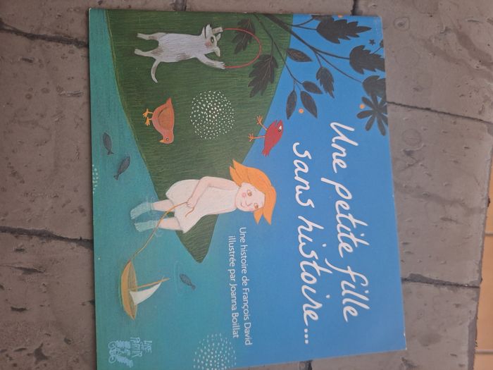 Livre une petite fille sans histoire