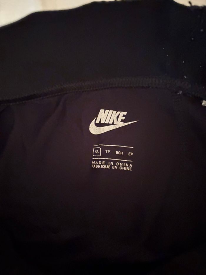 Lot jogging - photo numéro 4