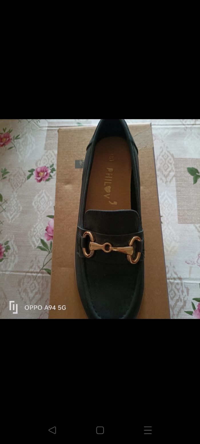 A vendre mocassins Bleu marine femme - photo numéro 3