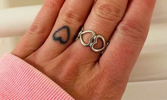 Bague ajustable argenté cœur horizontal acier inoxydable