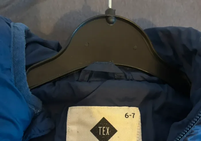 Blouson doudoune légère bleu marine – 6/7 ans (Tex) 💙 - photo numéro 4