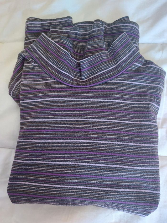 Maillot manches longues filles taille 10ans - photo numéro 2