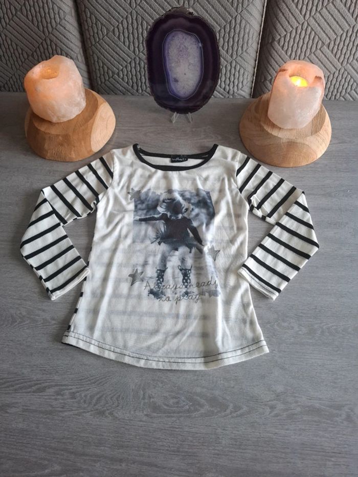 T-shirt noir et blanc 5 ans