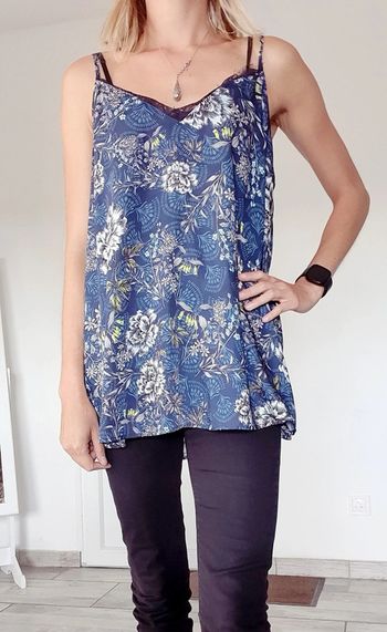 Très belle blouse de chez promod taille 40 en très bon état 👌