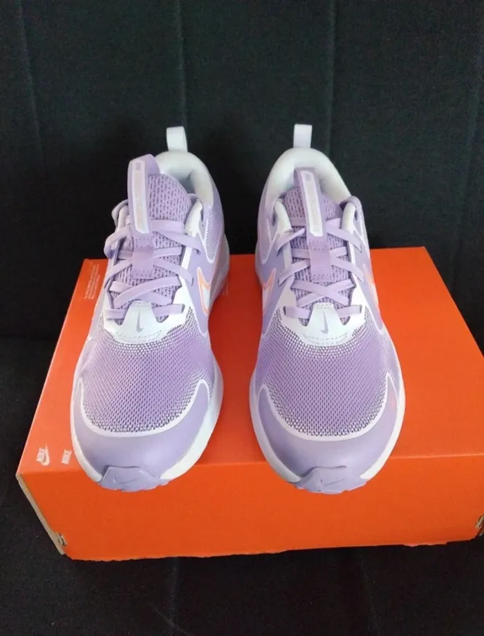 Baskets Nike Cosmic - photo numéro 3