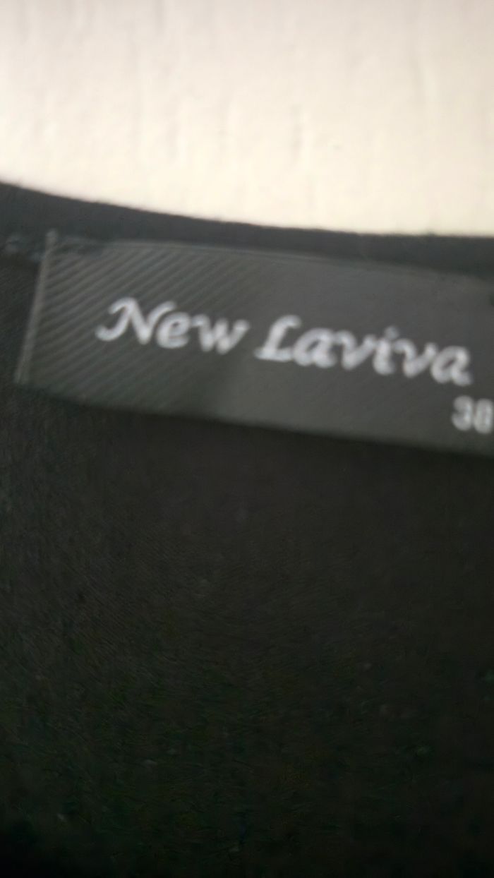 Haut noir manches transparentes - photo numéro 3