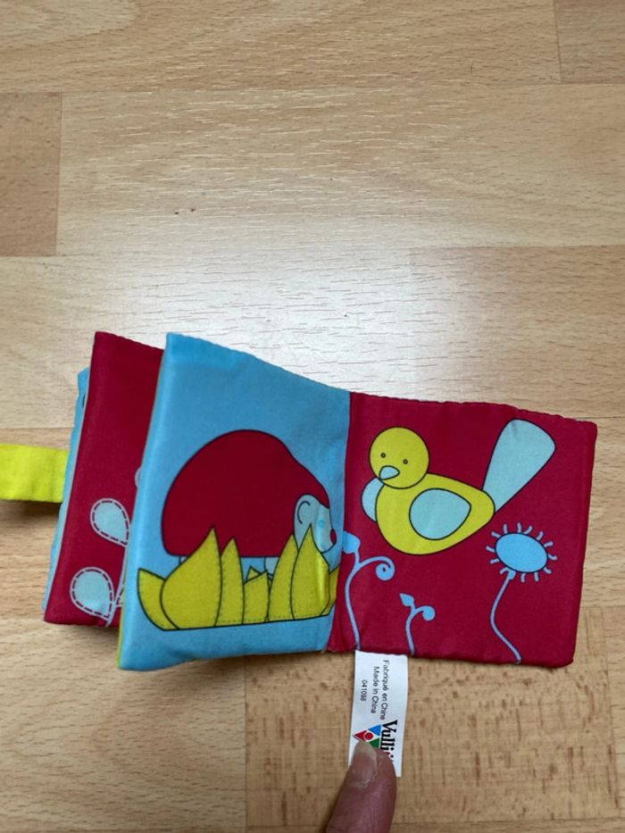Mini livre tissu bruits Sophie la girafe Vulli - photo numéro 4
