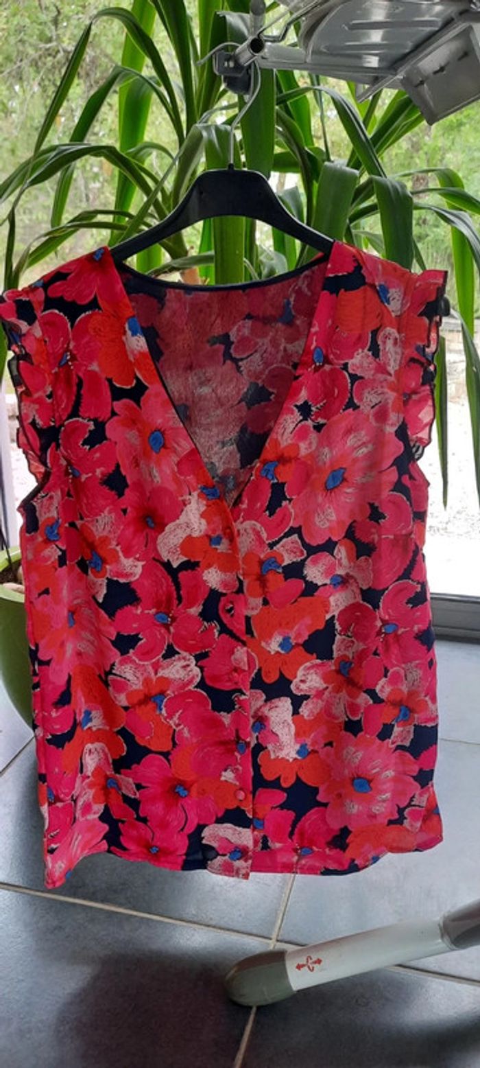 Blouse fleurie neuve