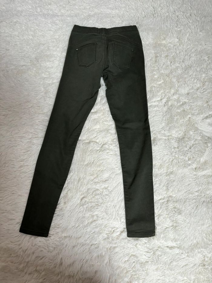 Jean kaki Jennyfer taille 32 - photo numéro 2