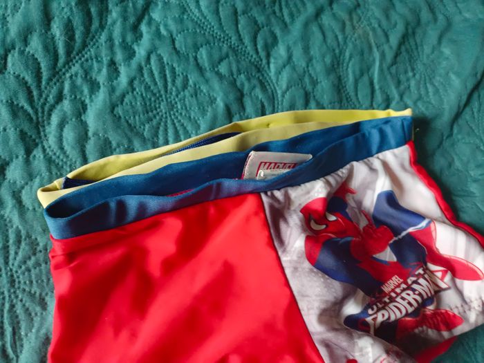 Lot de 2 caleçons de bain 4 et 6 ans - photo numéro 3