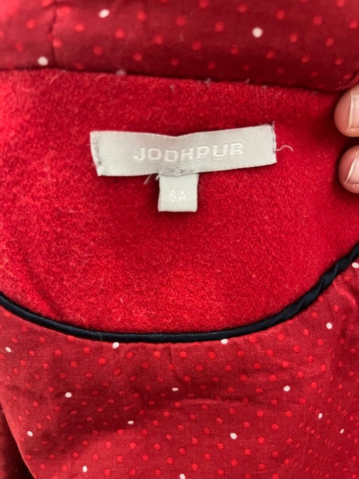 Manteau rouge - photo numéro 2