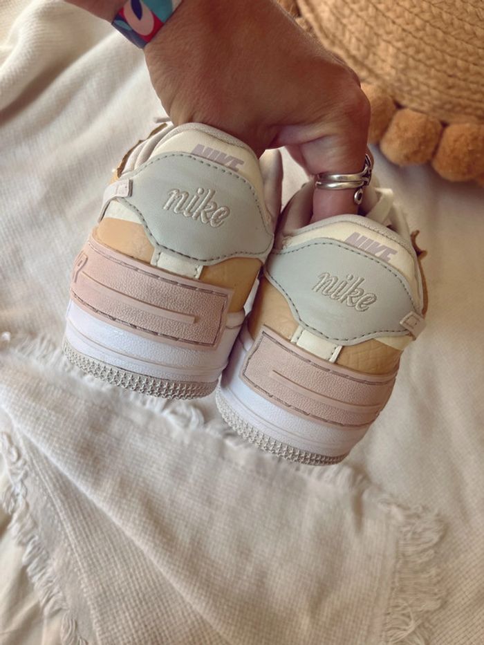 Nike Air Force 1 Shadow – Coloris pastel – Pointure 36,5 - photo numéro 4