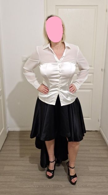 Jupe de soirée courte devant et longue derrière