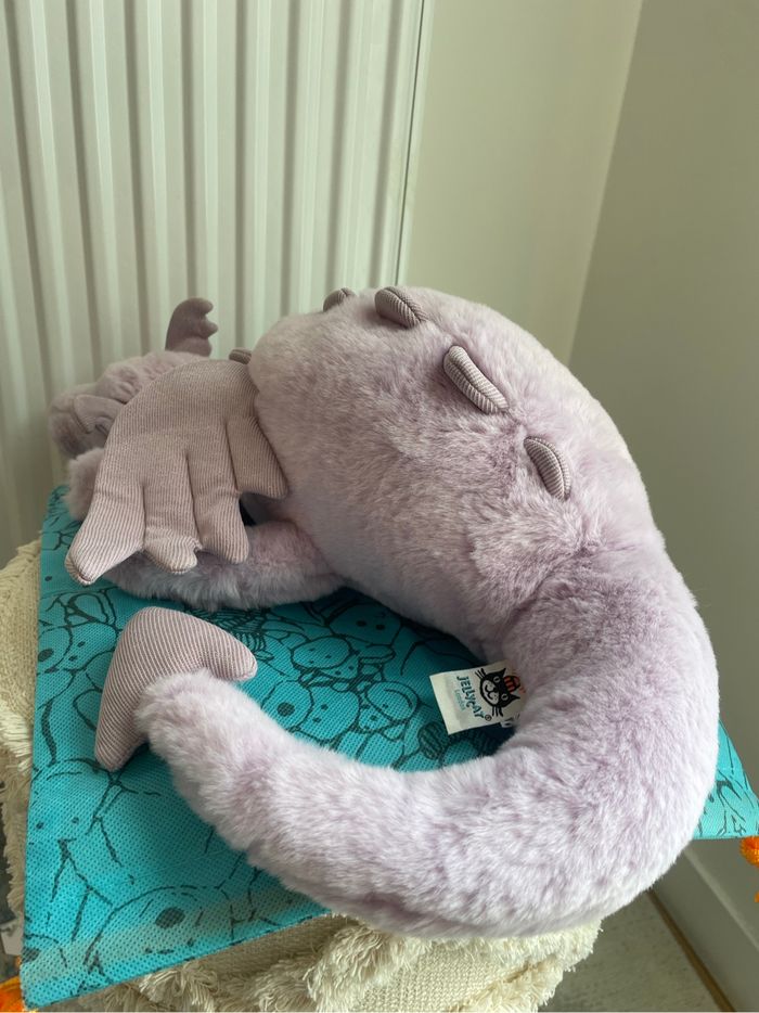 Peluche JELLYCAT LAVANDER DRAGON LARGE 💜 - photo numéro 10