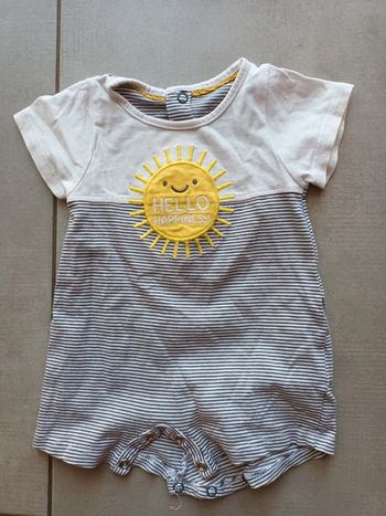 Jolie barboteuse 3 mois