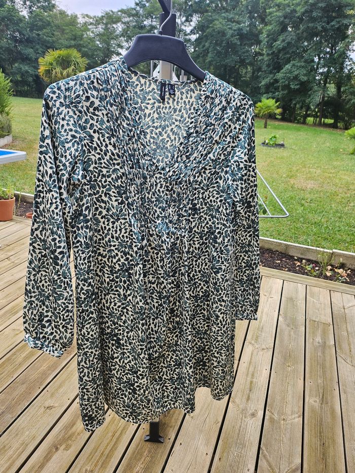 Robe vend robe - photo numéro 2
