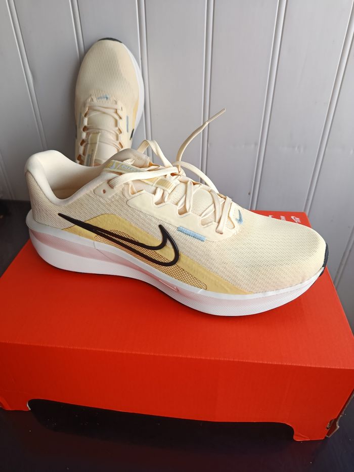 Nike Downshifter 13 
Authentique - photo numéro 3