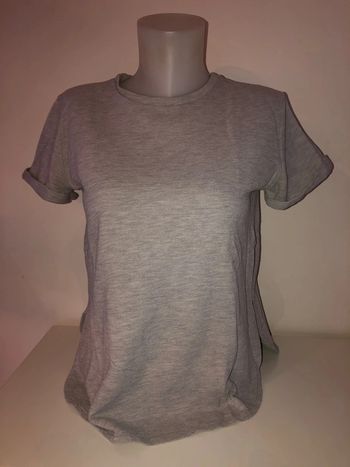 Tee-shirts gris Zara