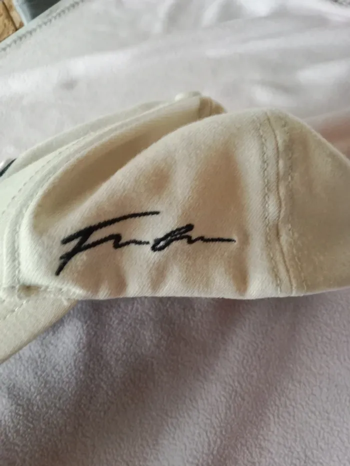 Casquette - photo numéro 4