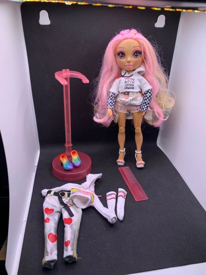 Poupée monster high kia Hart