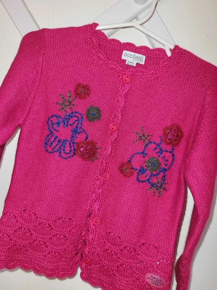 Joli gilet rose Confetti 3ans