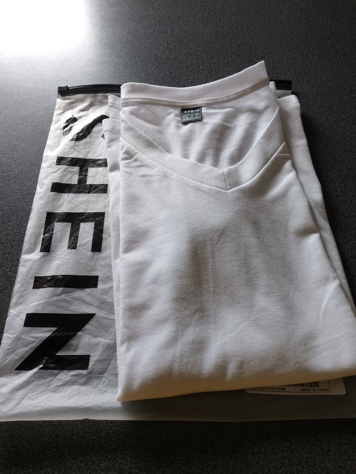 Tee shirt blanc neuf Shein - photo numéro 7