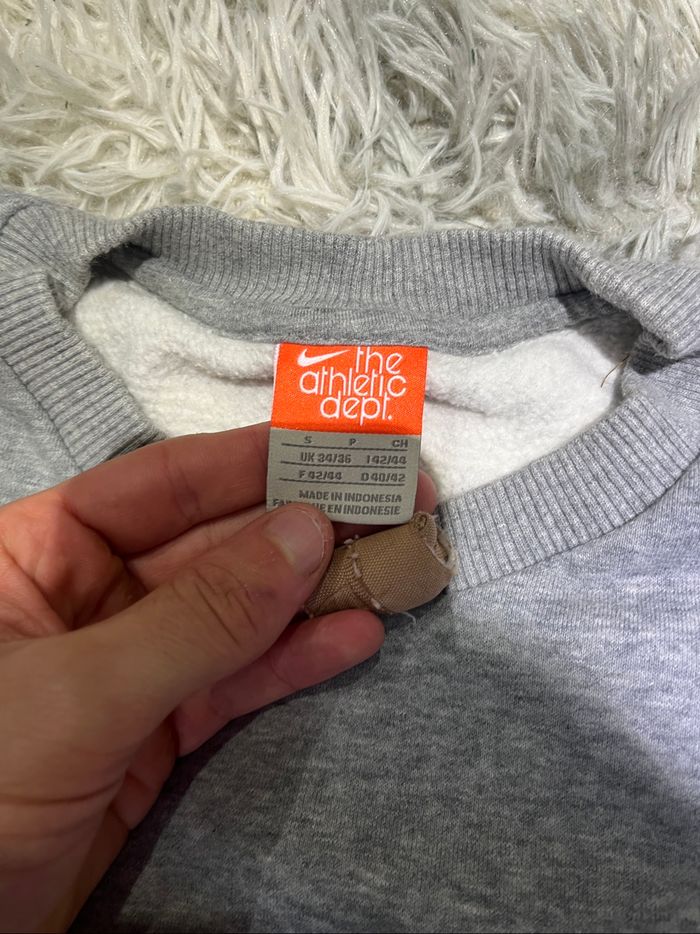 Sweat crewneck Nike gris Vintage - photo numéro 4