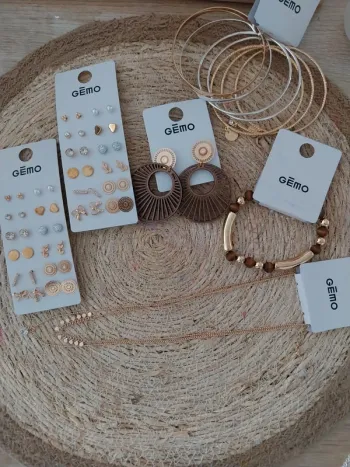 Lots bijoux hyper tendance