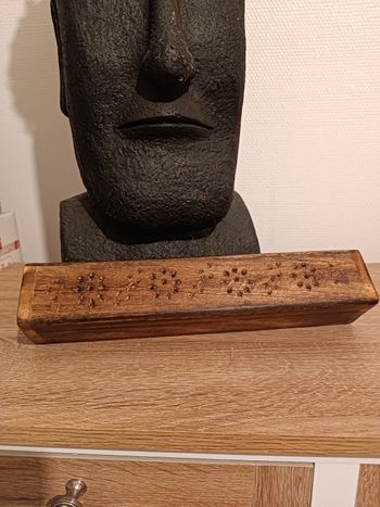 Boîte brûleur d'encens neuf