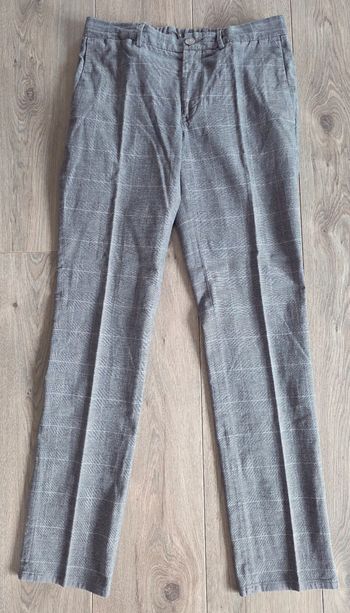 Pantalon homme gris à carreaux taille 38