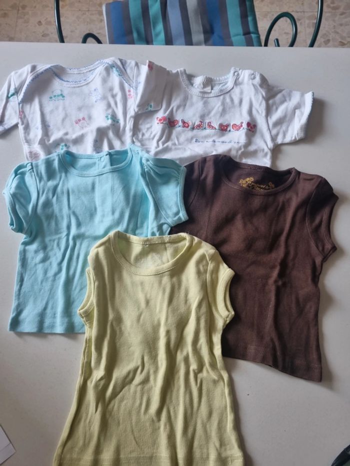 Lot tee-shirts 6 mois