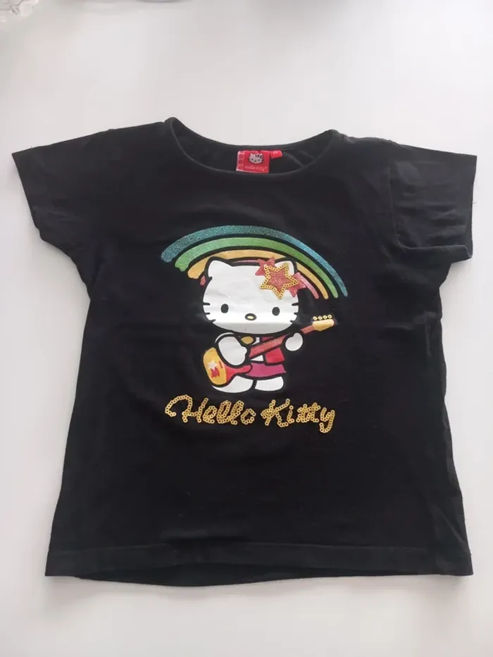 T-shirt noir Hello Kitty