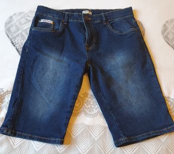 Bermuda de taille 16ans 