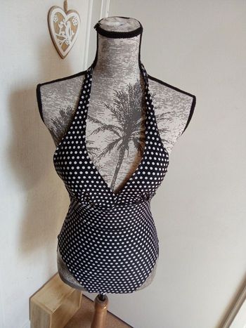 Maillot de bain femme une pièce tribord decathlon taille XS ou 34- 36, blanc, noir, motif pois