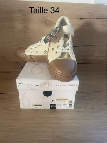 Baskets fleuries Lovely Wings - Taille 34 - Neuves