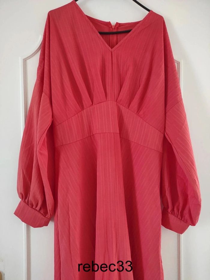 Robe longue à manches longues corail - photo numéro 2