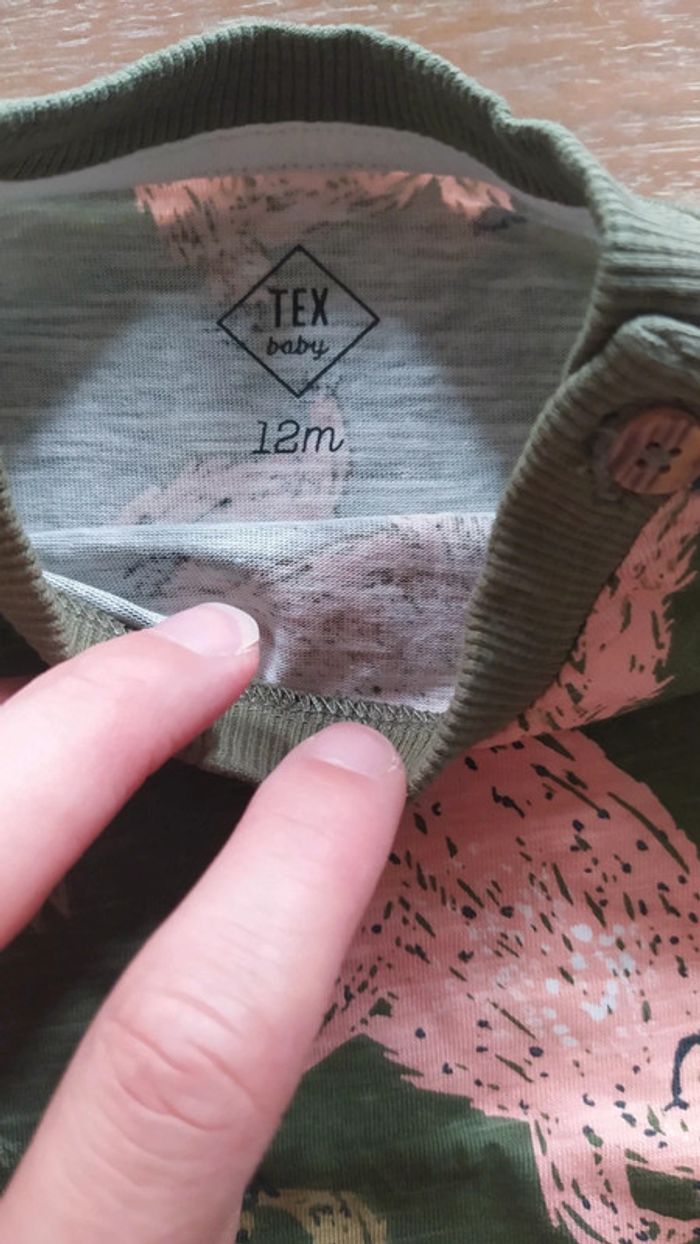 Ensemble 12 mois t-shirt et short - photo numéro 2