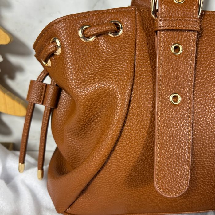 Sac camel effet cuir grainé chic - photo numéro 2