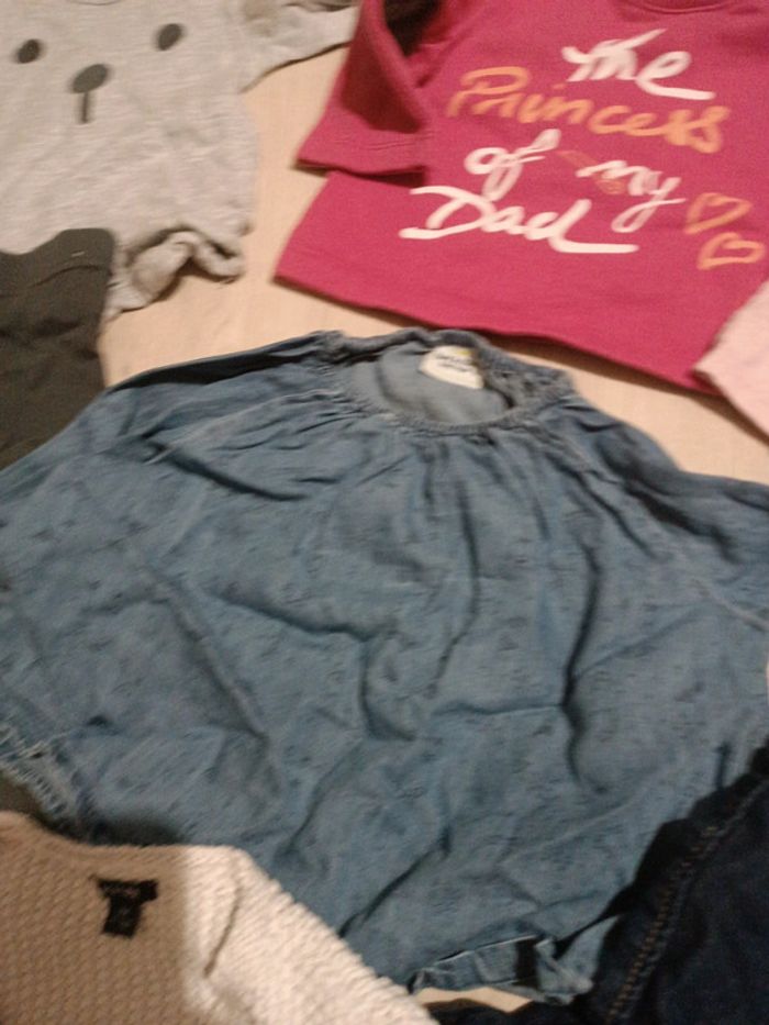 Lot vêtements 9 mois - photo numéro 3