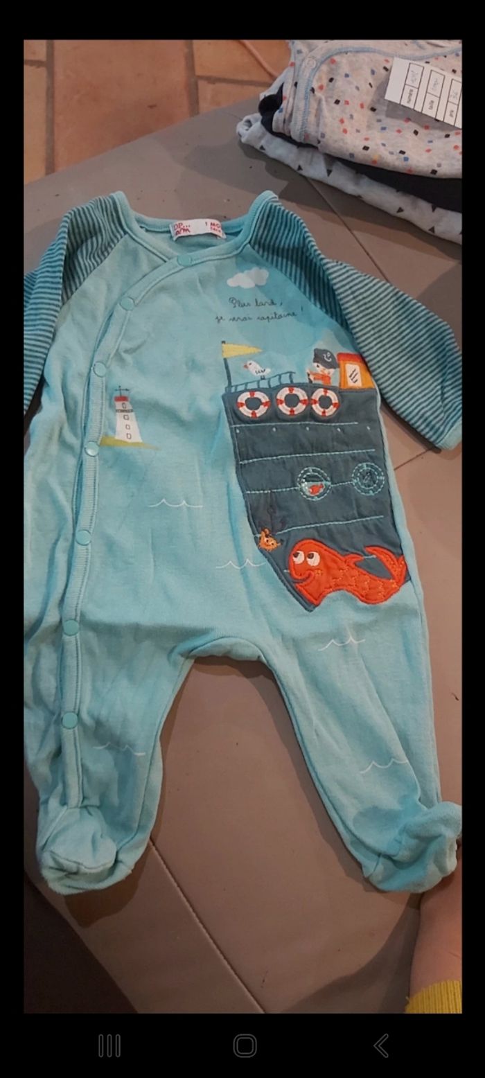 Pyjama ete ou bodie hivers 1 mois - photo numéro 2